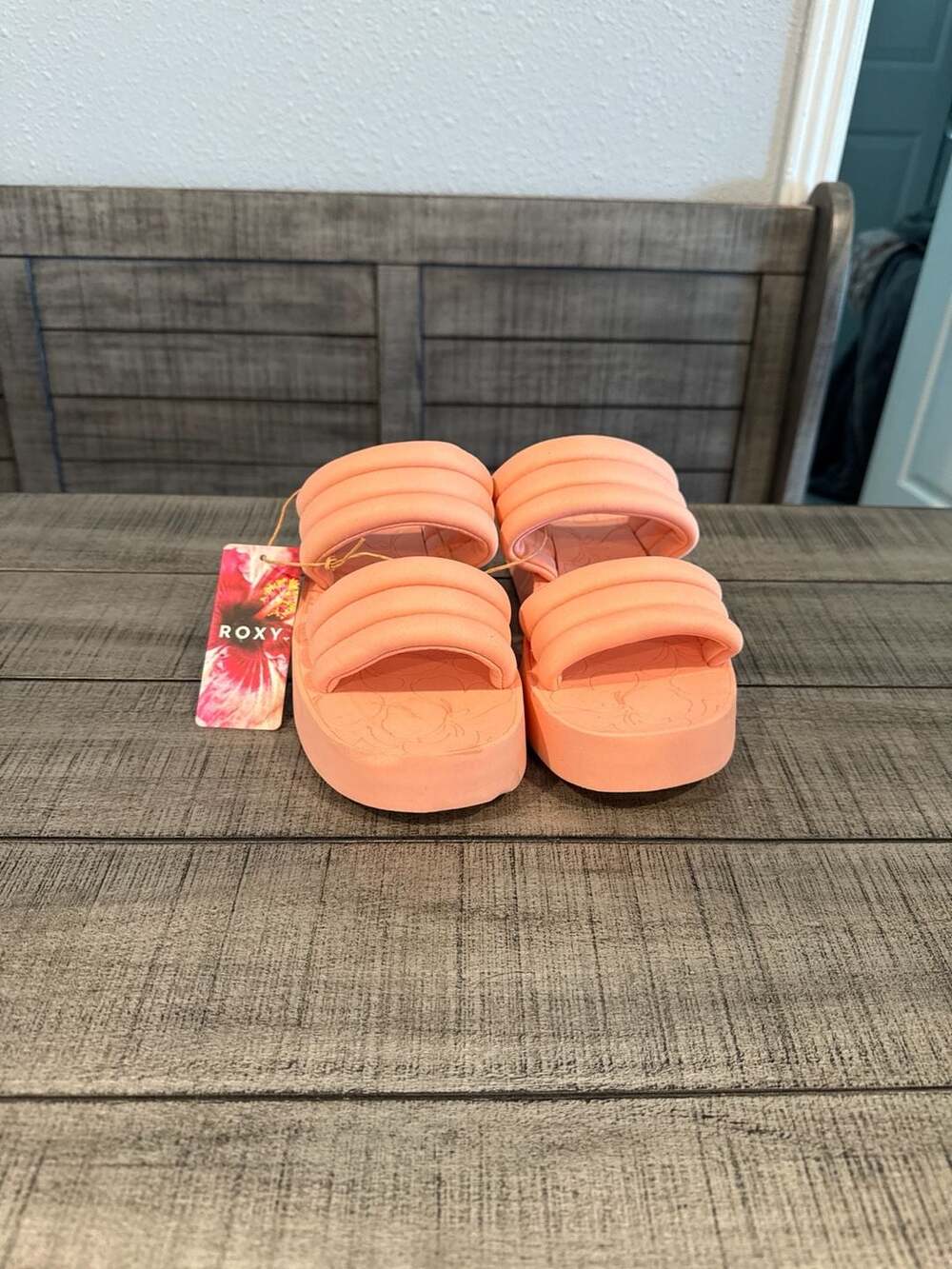 Roxy Totally Tubular Platform Slide Sandals Peach Size 8